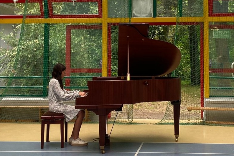 I Szkolny Konkurs Pianistyczny – “Kocham fortepian”